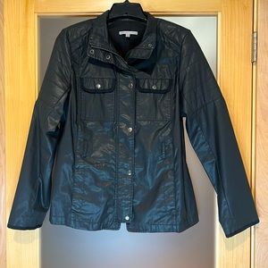 Gap black rain jacket. Small